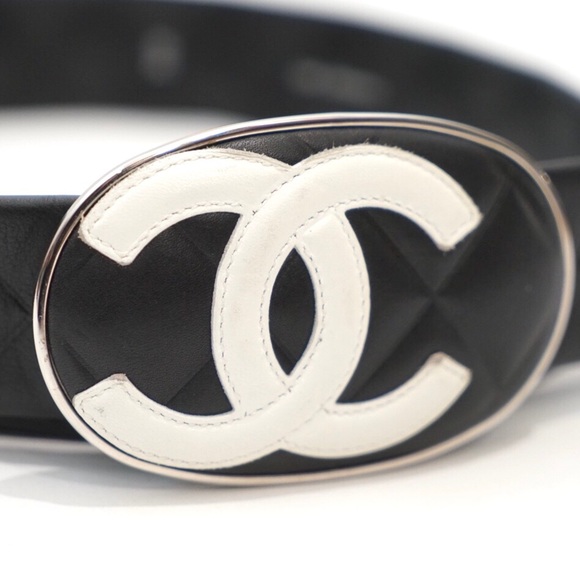 Chanel Cambon CC Logo Quilted Leather Belt - Picture 6 of 8